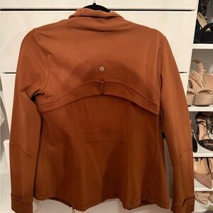 Lululemon define jacket size 10